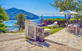 Marla House Sea View